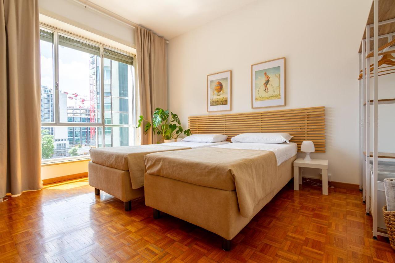 Palazzo Lombardia - Central Station - Bighome Milano Eksteriør billede